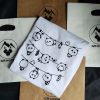 05 Playera panda