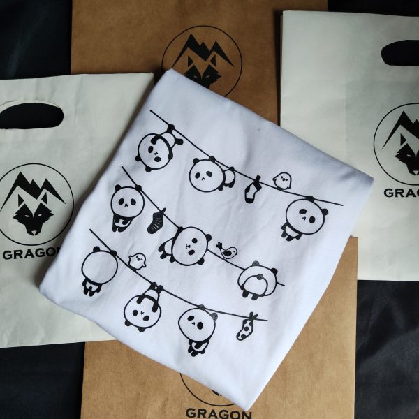 05 Playera panda